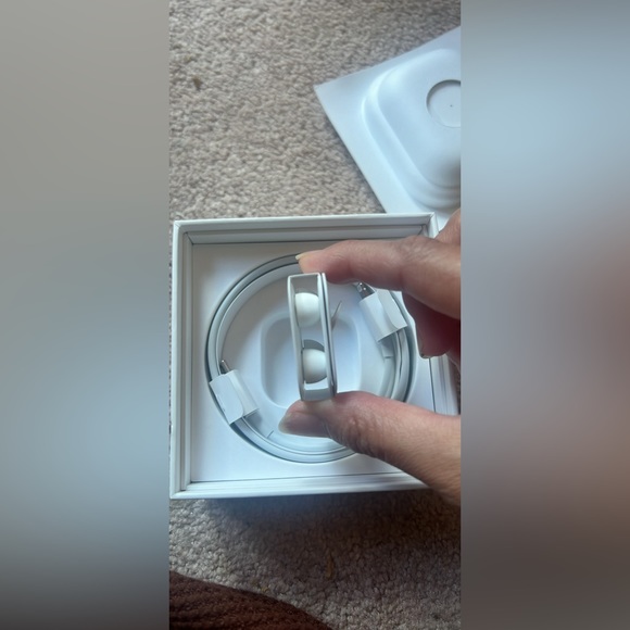 AirPods Pro - 2nd Generation - Picture 5 of 5